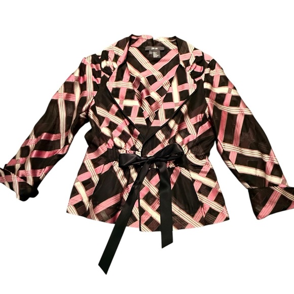 Carlisle Jackets & Blazers - NWOT Per Se by Carlisle 100% Silk Black/Pink Sheer 3/4 Sleeve 10/Medium $448